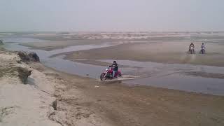 Off roading at Yamuna banks