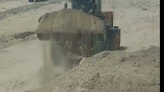 CRAZY WHEEL LOADER WORKING 💪 #JCBBABA #JCB #JCBLOADER #AUTOMOBILE #BACHOELOADER #CONSTRUCTIONEQUIPME