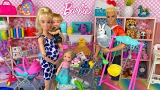 Barbie \& Ken Doll Family Baby Shopping Story