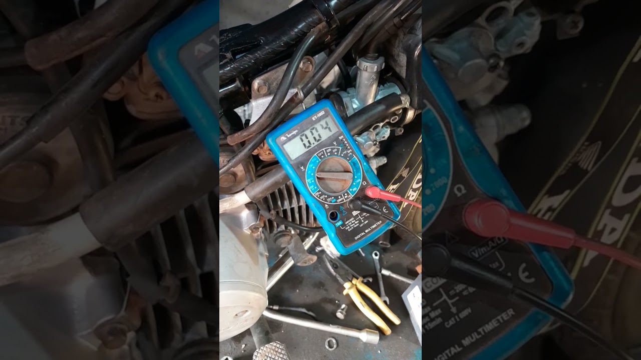 Biz 125 2008 verificando Sistema carga para bateria.