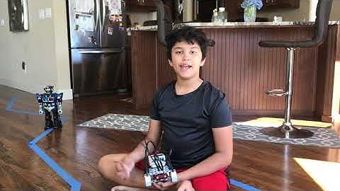 Line follower with two color sensors in LEGO Mindstorms EV3