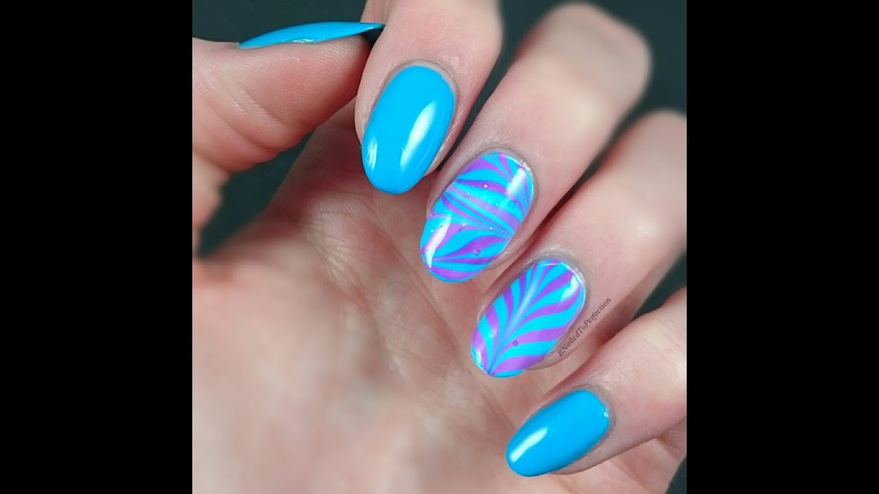 Gorgeous Marble Nail Designs You'll Want To Try This Year - College Fashion