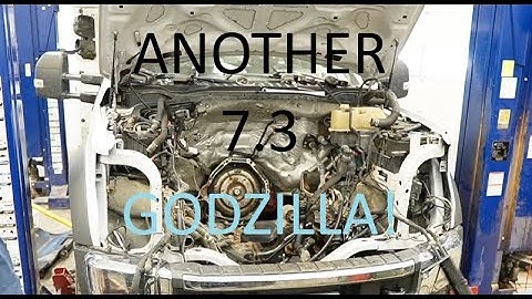 How To Remove and Install 2020 7.3 Godzilla Engine F250 - F550 (Thorough Guide)