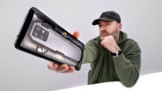 Unbox Therapy Видео Is it a Smartphone or Game Console?