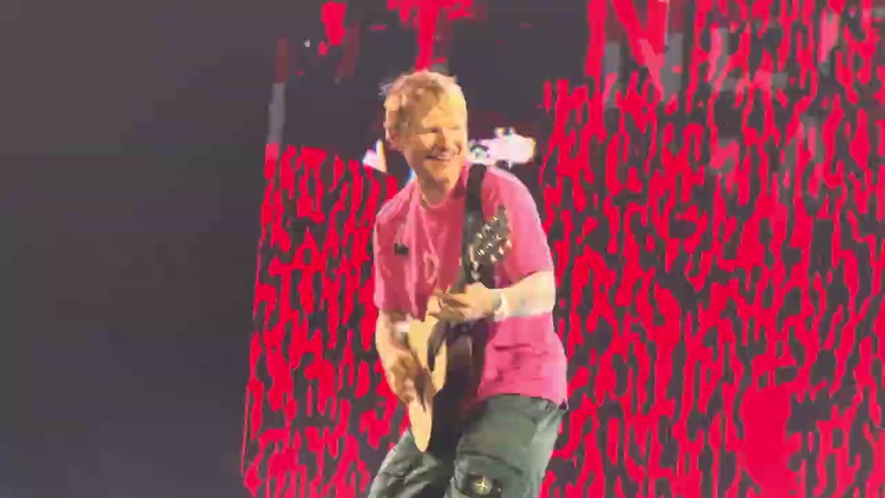 ED SHEERAN  // Don't // Zenith Paris 2025