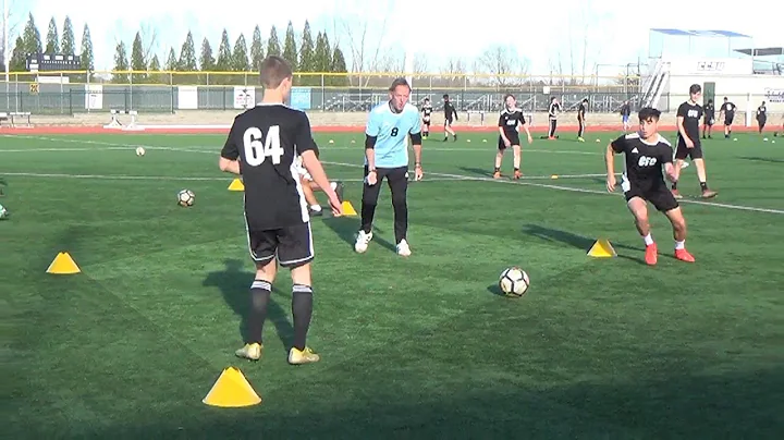SoccerCoachTV.com - Countdown Pass Sprint Drill.