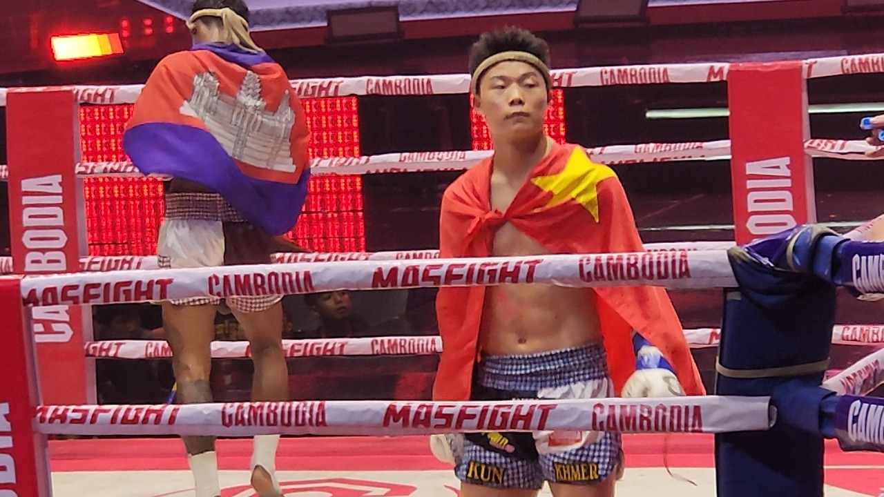 ឡុង អាឆើត 🇰🇭 Vs 🇨🇳 LI HE ថ្ងៃអាទិត្យទី០៦ ខែកក្កដា ឆ្នាំ២០២៥ កម្មវិធីប្រដាល់( Mas fight Cambodia