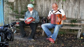 Бариня і Гопак - бубоністу 85 років!