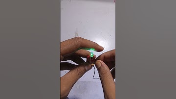 How ceramic capacitor works in electronic circuits?#viral #electronics #gadget #shorts|Gadgets Guru|