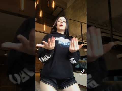 Periscope Liseli türk kızı azdıran twerk Show yapıyor