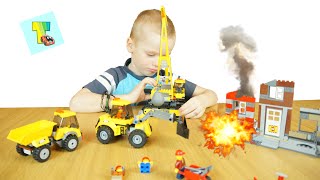 Лего стройка. Lego City 60076. Распаковка и сборка. Видео для детей.(http://www.youtube.com/channel/UCPghwQF-qxS3RqqnYyPdClg Сегодня Алеша едет на строительную площадку, чтобы снести заброшенный дом...., 2016-04-11T17:38:23.000Z)