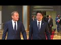 Japanese PM arrives at European Council to seal EU trade deal