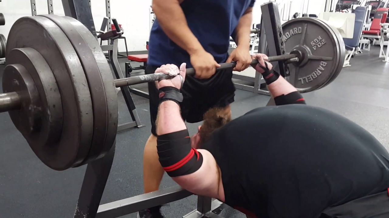 375 lb bench - YouTube