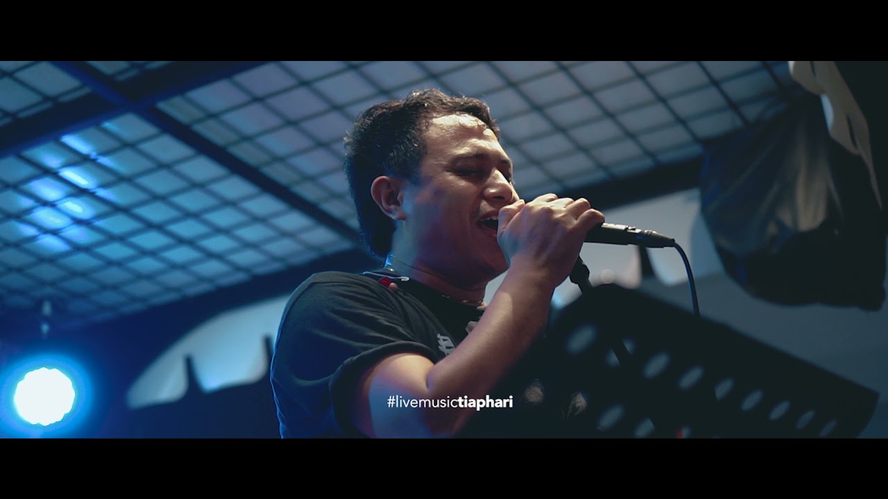 COLDPLAY - FIX YOU Abhy Summer feat. Sunbright at Kava COffee \u0026 Eatery ( #LIVEMUSICTIAPHARI )