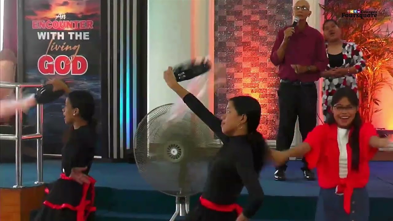 Open the Eyes of My Heart + For All You've Done + Reaching for You +  The Anthem