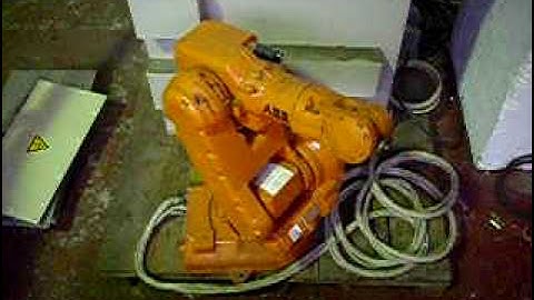 Used robot ABB IRB140M2000 @ www.eurobots.net