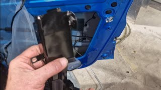 MG3 Squeak from drivers door