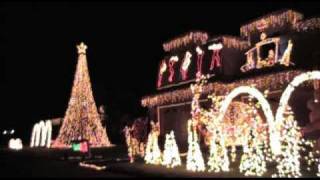 Richins 2010 Christmas Lights - Reflections of Earth revised.flv
