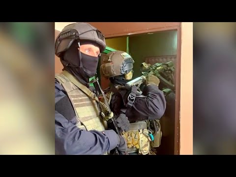 РАБОТАЕТ СОБР задержание за разбой оперативная съёмка POLICE SPECIAL FORCES