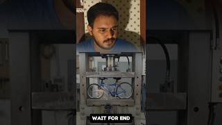 Cycle Ko Hydraulic Machine Se Daba Diya! 😳 Reaction #shorts
