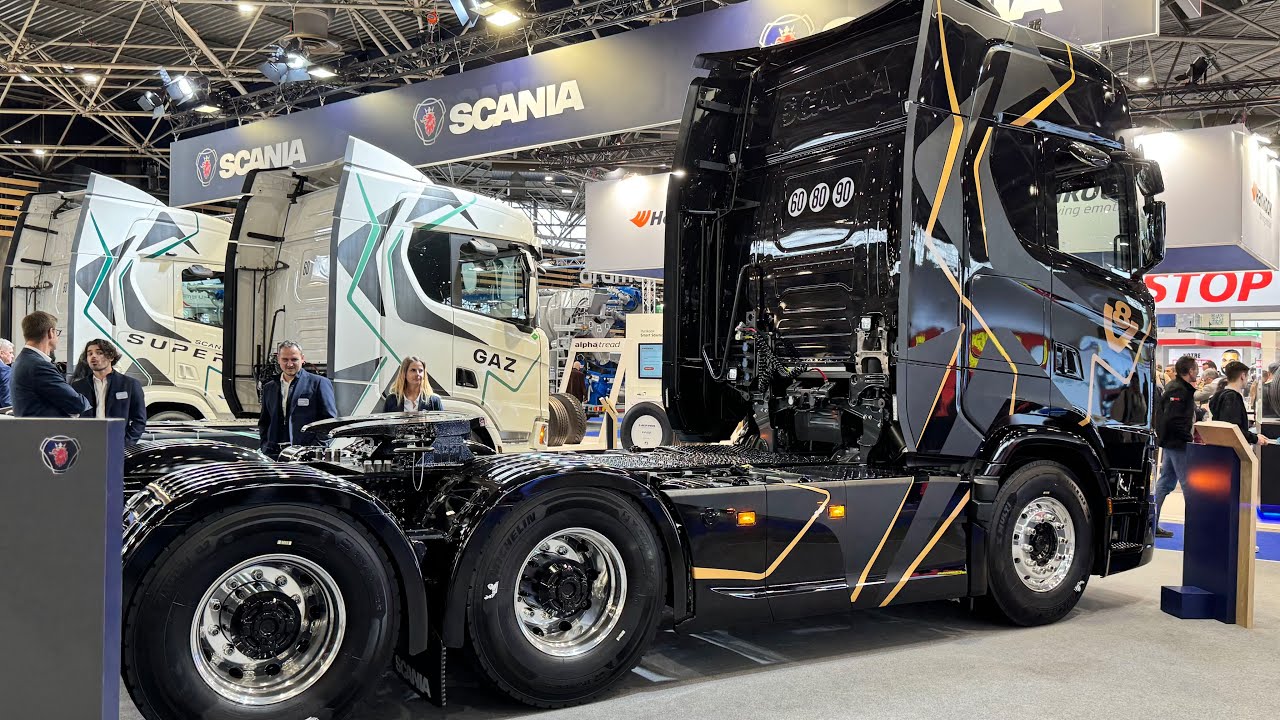 SOLUTRANS 2025 / BMC - SCANIA - MAN - FORD - RENAULT - DAF