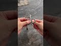 知らないと損!スマホショルダーが一気に可愛くなる結び方✨