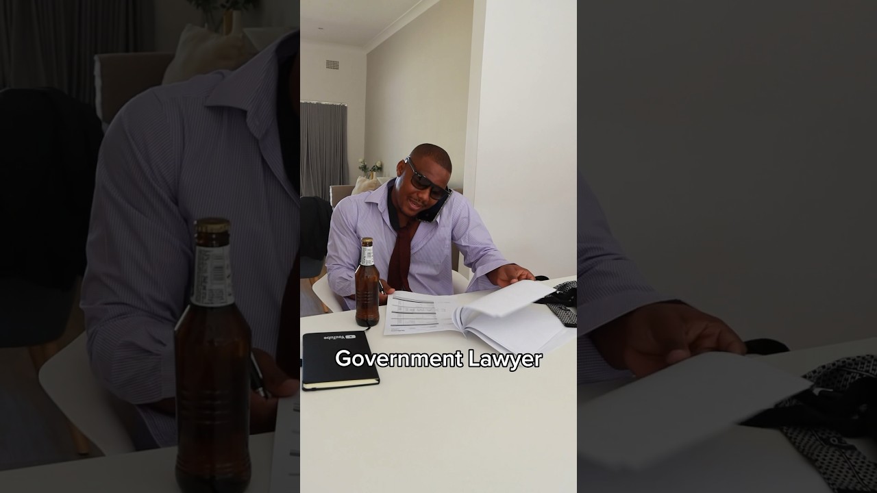 Private Lawyer vs Government Lawyer 