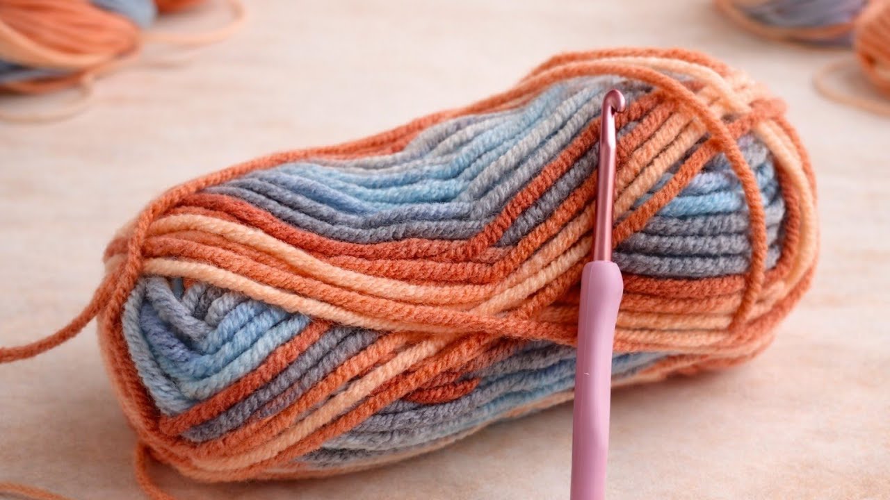 Всего 2 ряда! Не могу поверить своим глазам! 👀 Это такой простой и красивый узор для вязания крючком