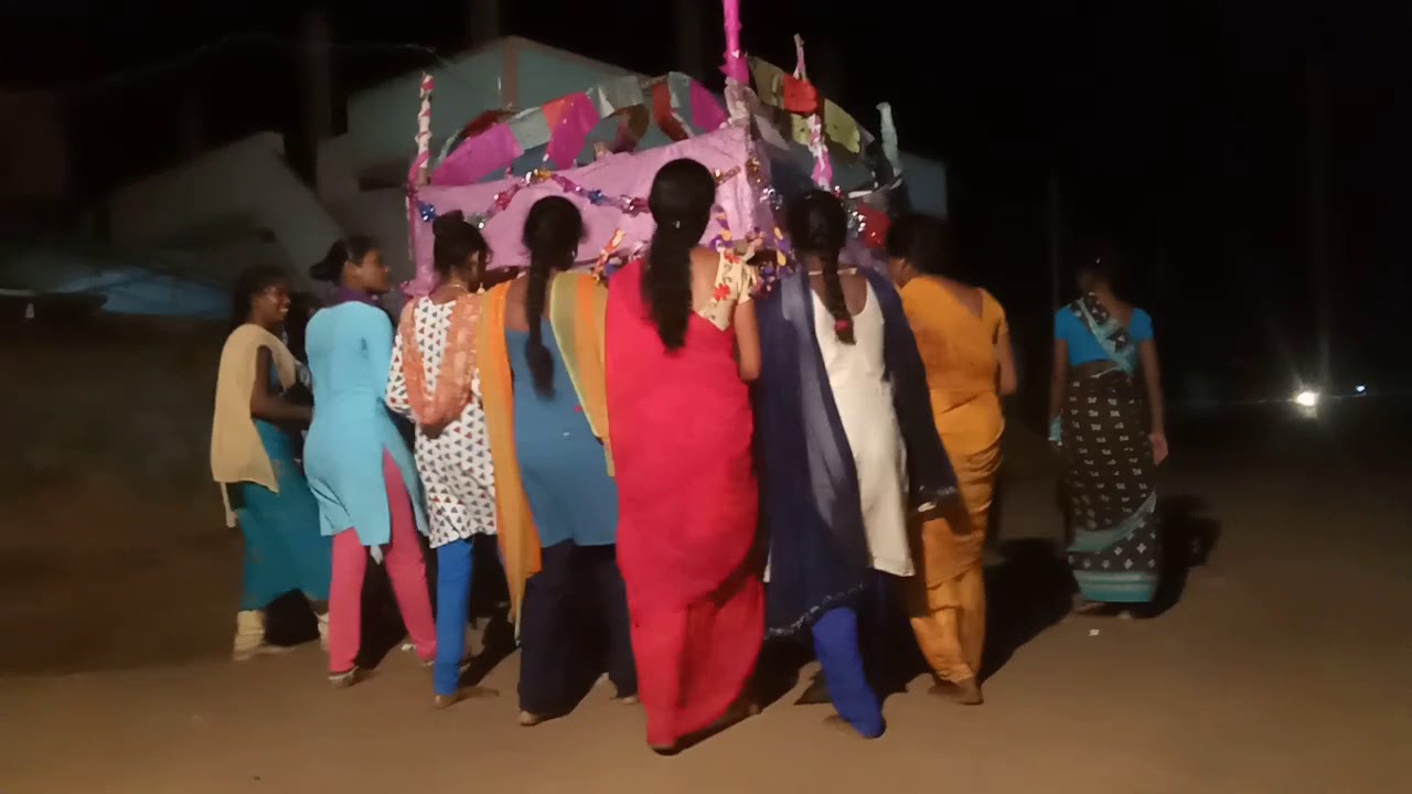 Pothureddy pally e bayyaramkolatam dance with only gros