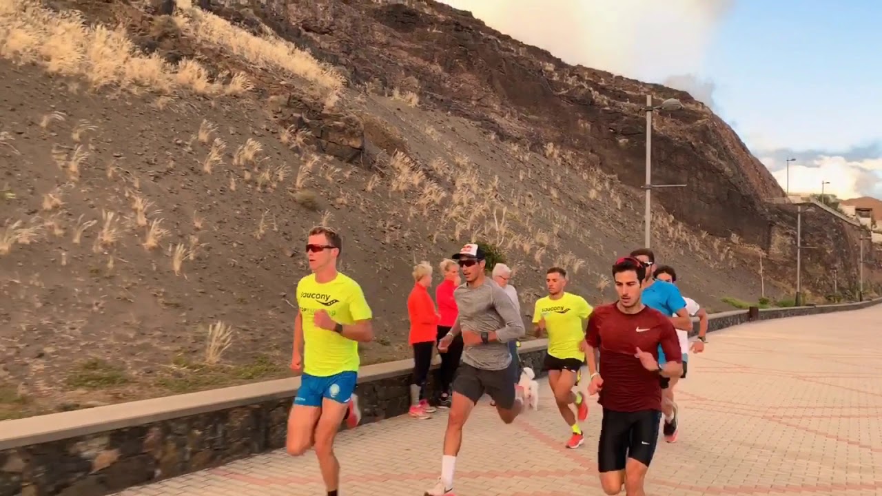 JFTcrew video 1: Thursday run session, Fuerteventura. - YouTube