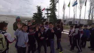 Militares españoles de la BRILIB abren las puertas de la base Miguel Cervantes a los niños de Líbano