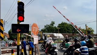 Perlintasan Kereta Api Alun Alun Sragen, Jawa Tengah
