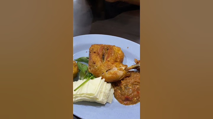 Ayam goreng lalapan “ Cak Sam “ - Makassar