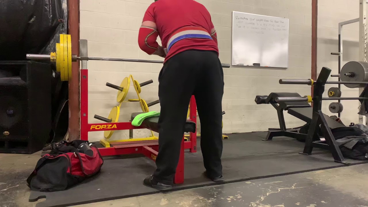 365 lbs bench 20 reps