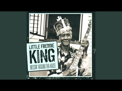 Putar Going Upstairs - Little Freddie King