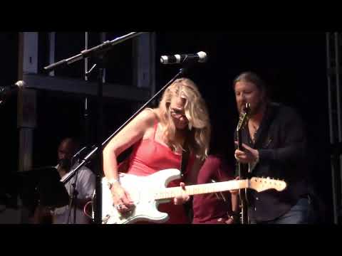 "How Blue Can You Get" - Susan Tedeschi / Derek Trucks - and friends - B.B. King Museum Celebration