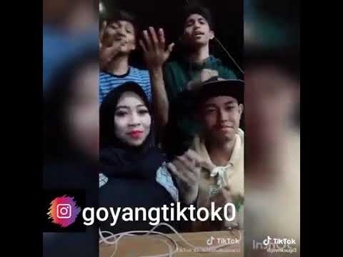 Viral artis selebgram tiktok terciduk wikwik dalam mobil