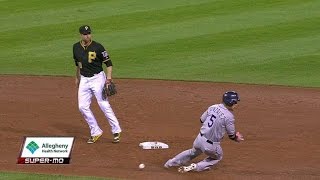 COL@PIT: Kang's throw hits CarGo sliding into second