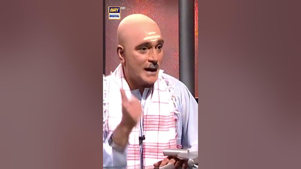 4-lakh-dirham-tumhara-jata-tum-iss-mein-beth-ke-ghoomta-moinakhtar