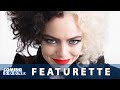 Crudelia (2021):  Featurette "Diventando Crudelia" con Emma Stone