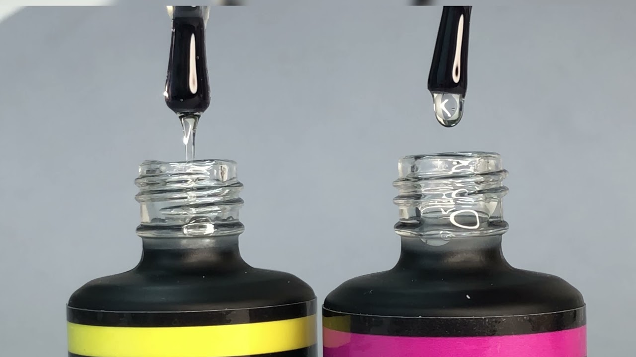 Какую выбрать базу для ногтей под гель лак: сравнение  Rubber Base и более жидкой Flex Base