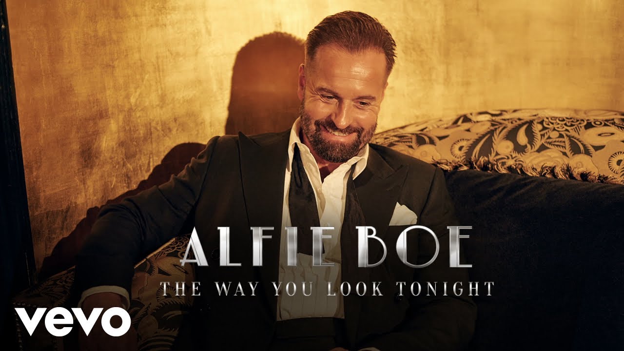 alfie boe tour songs