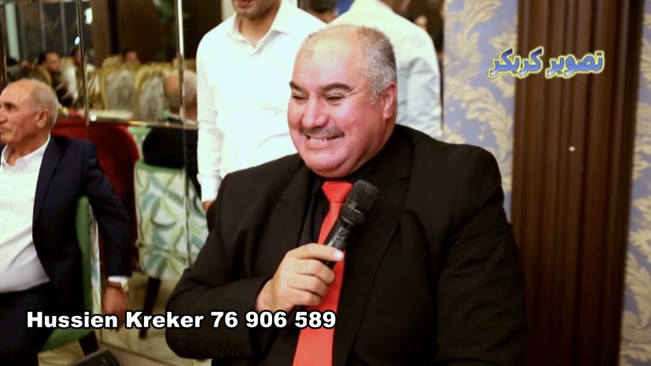 من أفراح الزبداني حوش بجد عرس سارية الصافي الشاعر أسامة السمرة (كريكر للتصوير)