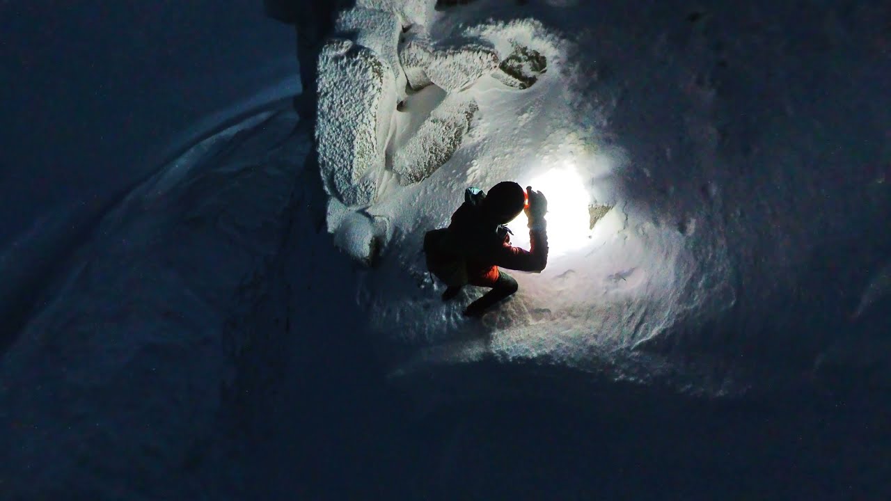 Between the Storms - Cairngorm Winter Climbing by Headtorch!