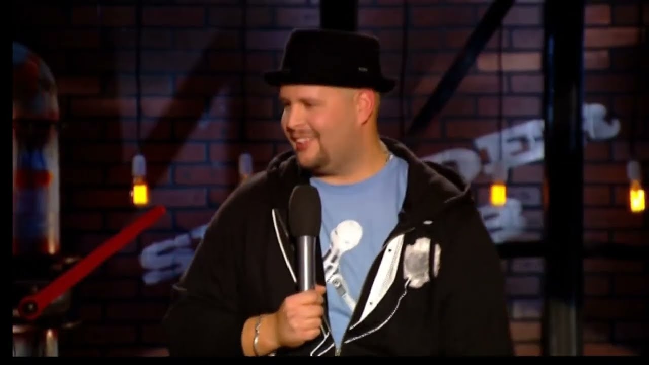 Vállalhatatlan családi stand up. Én és a kisöcsém...  -Rekop György #standupcomedy 2011