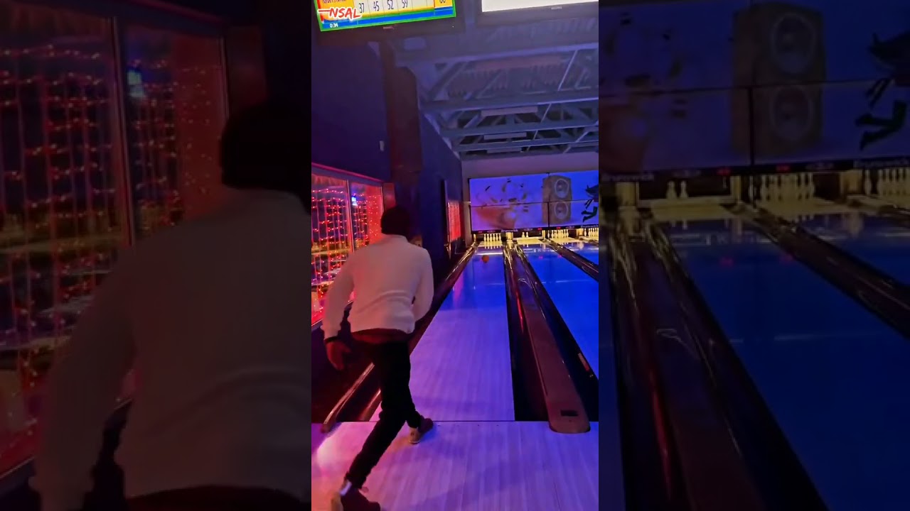 Mithilesh Backpacker enjoying with Girlfriend 