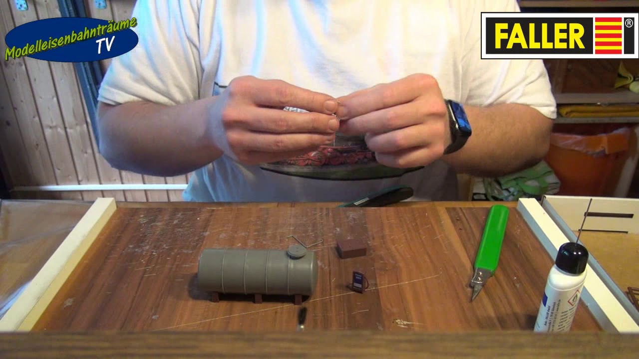 Faller 130948 Öltank... - YouTube