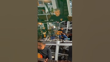 Tya Subiakto & Alex Kuple - Hubunganku (Live at Kedai Disto)