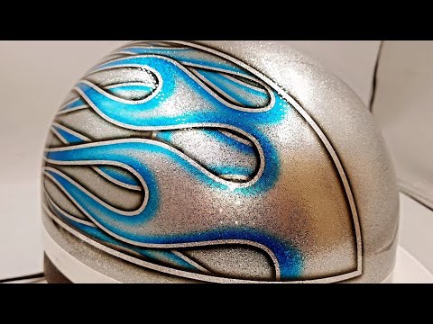 ファイヤーパターンのヘルメット - YouTube