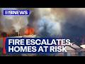 Flames and smoke again threaten Perth suburb as locals join firefighters | 9 News Australia